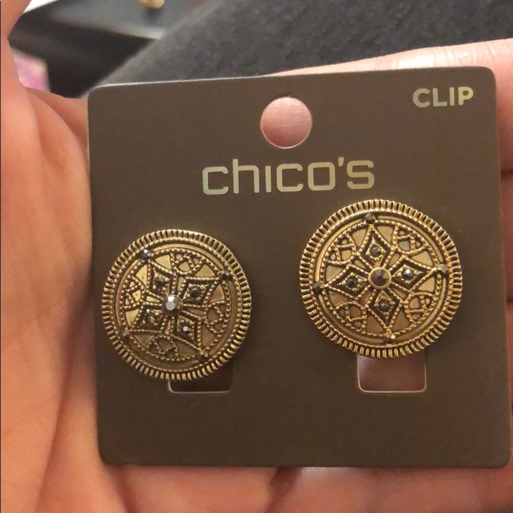 2/$25 Gorgeous Chico’s clip earrings